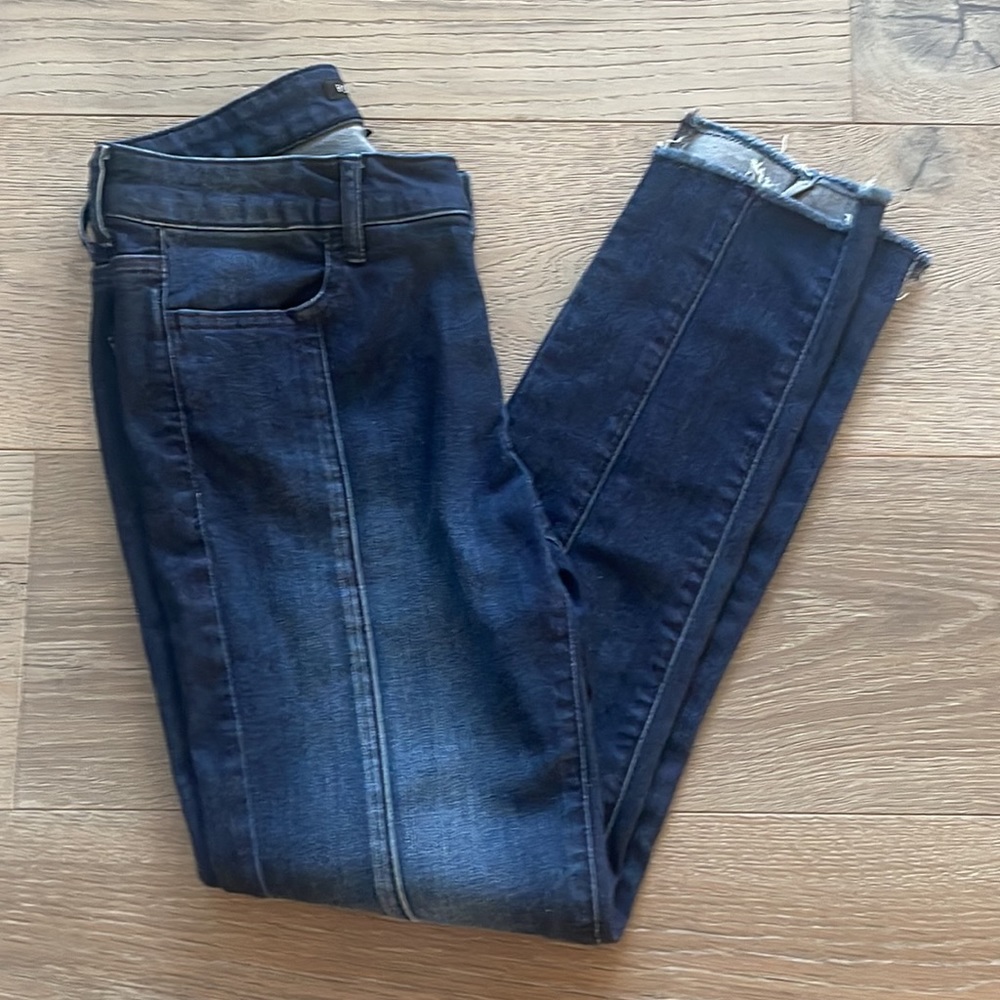 Boston Proper Skinny Exposed Seamed Stretch Deconstructed Hi Low Ankle Jean- 26W - Picture 3 of 11